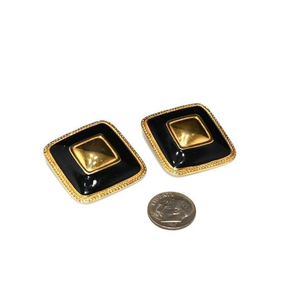 Vintage Premier USA Large Black Enamel Gold Tone Clip Earrings, 1 1/2 Inches - Picture 9 of 10